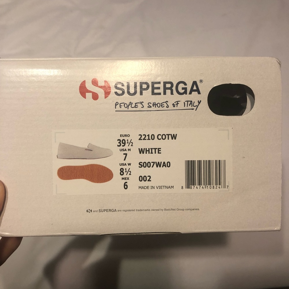 Women’s Superga sneakers size 8.5 - Picture 3 of 3